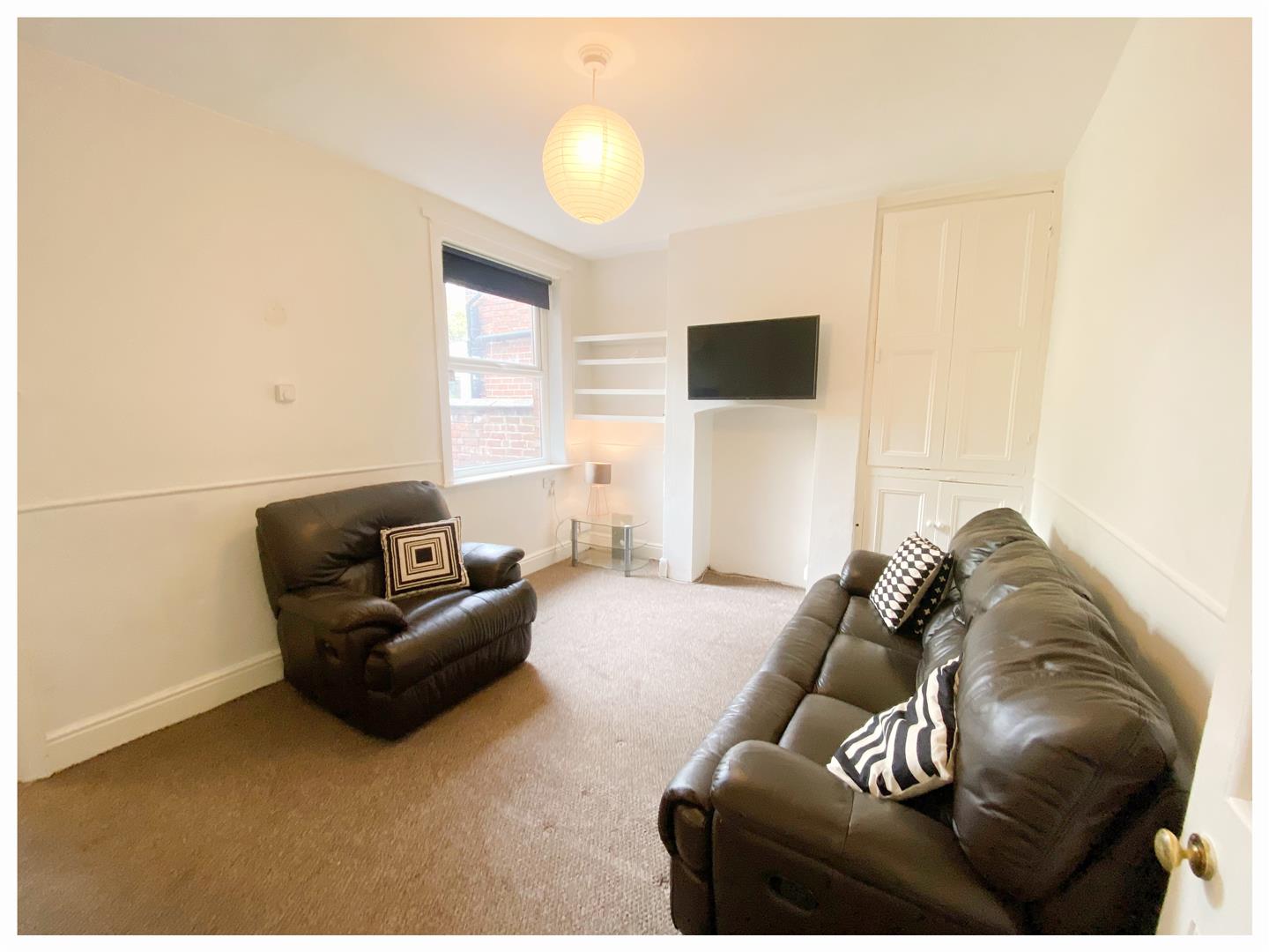 Highfield,7 Midland Street,Highfield,Sheffield S1 4SZ,3 Bedrooms Bedrooms,1 BathroomBathrooms,Terraced,1886